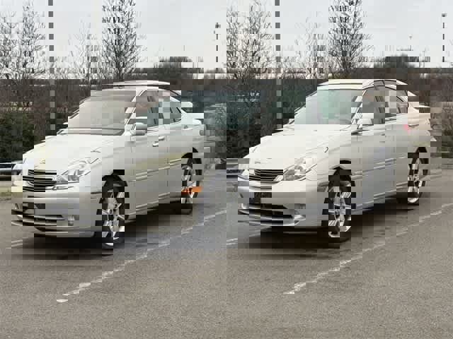 Used 2005 Lexus ES 330 image 1