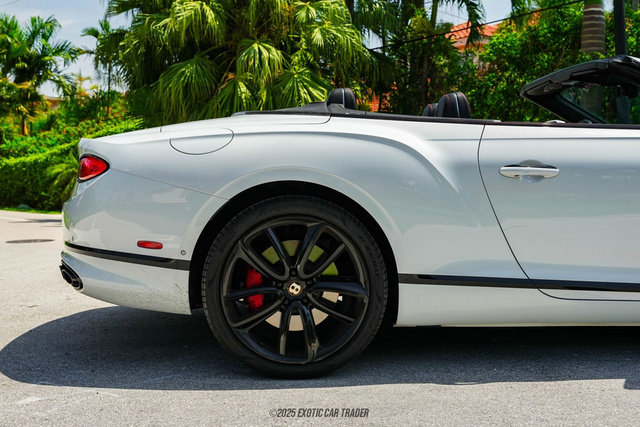 Used 2020 Bentley Continental GT V8 First Edition image 10