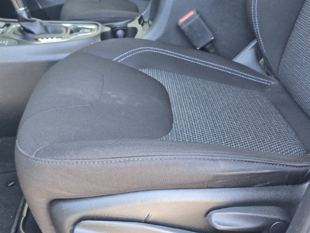 Certified 2021 Jeep Cherokee Latitude AWD/4WD image 32