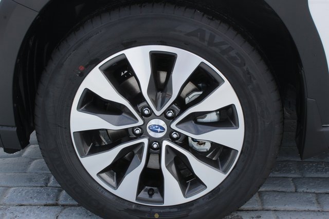 New 2025 Subaru Outback Touring XT image 18