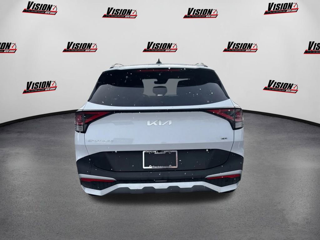 Used 2025 Kia Sportage EX w/ Premium Package image 6