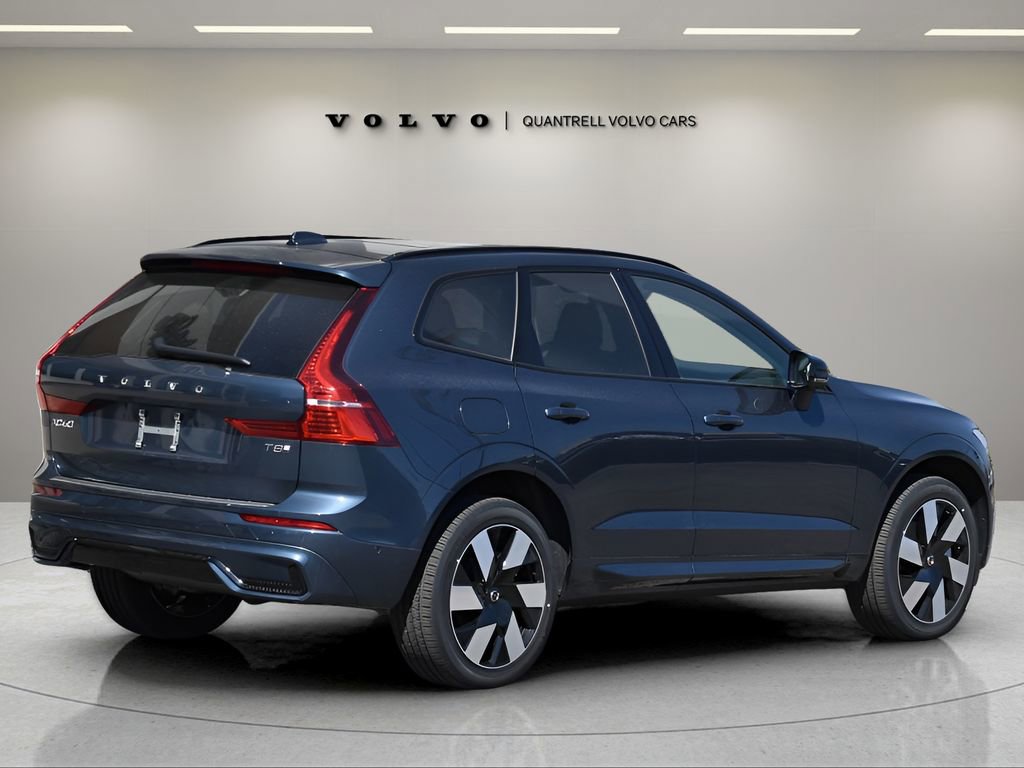 Certified 2025 Volvo XC60 T8 Plus w/ Protection Package Premier image 4