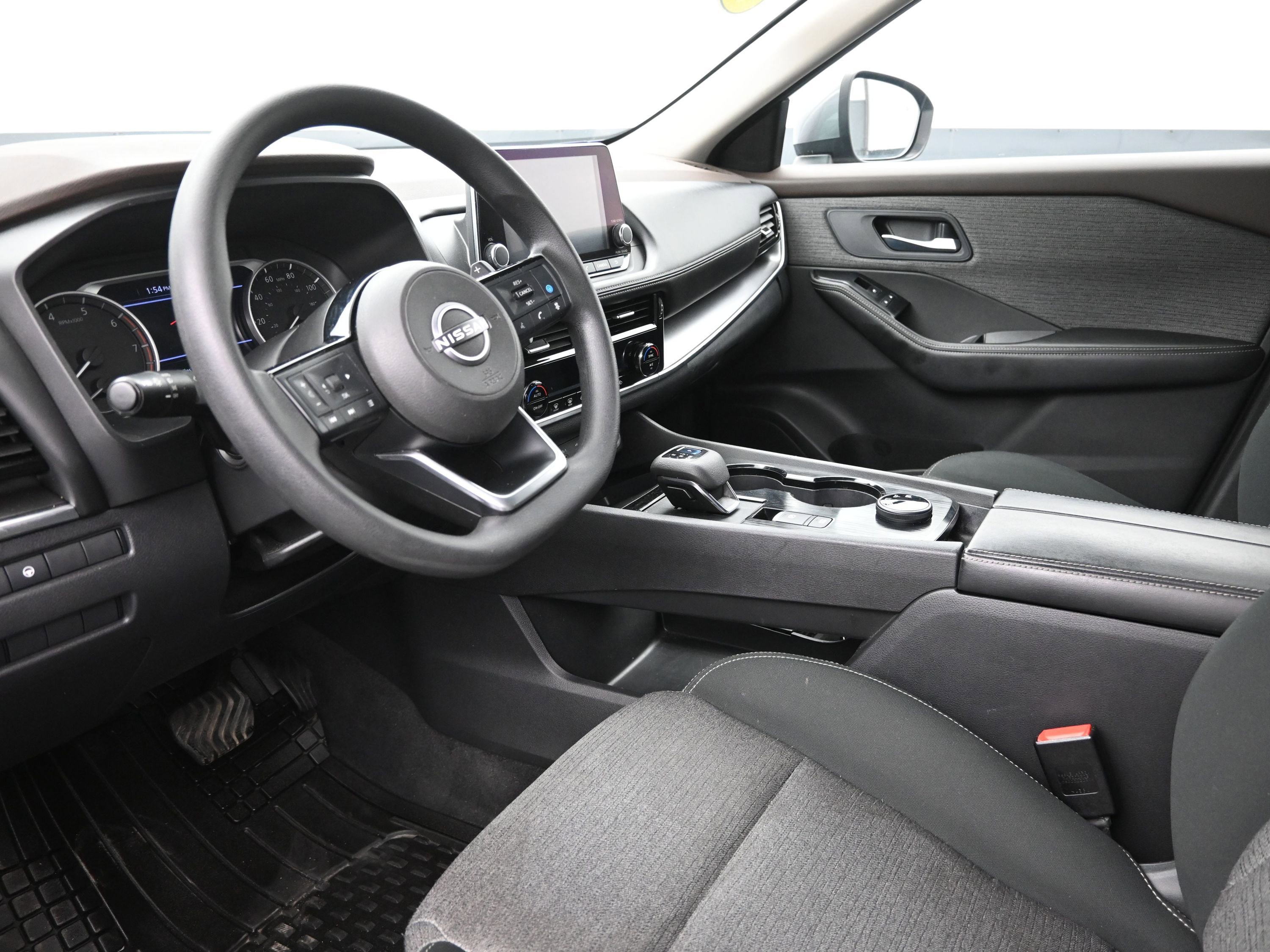 Used 2022 Nissan Rogue SV image 10