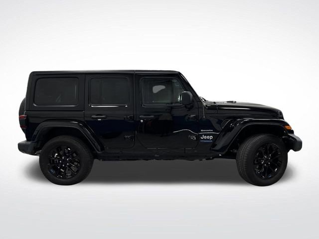 Used 2022 Jeep Wrangler Unlimited Sahara image 2
