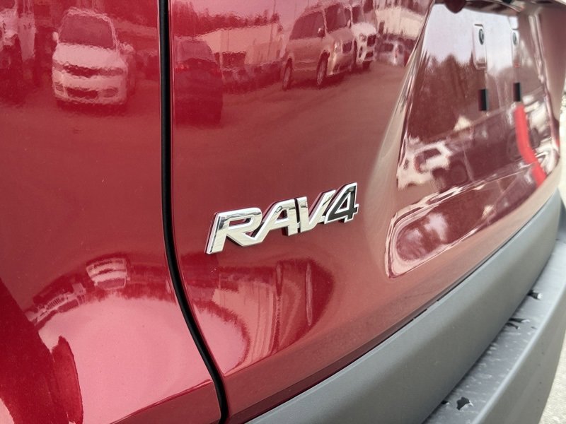 New 2025 Toyota RAV4 XLE image 39