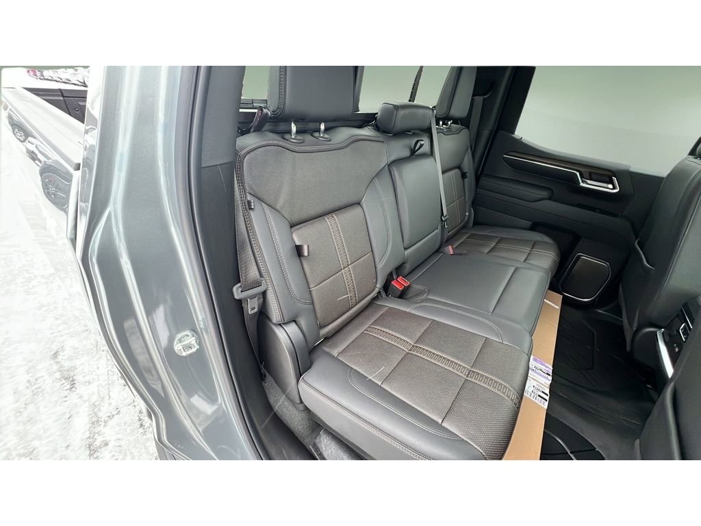 Certified 2025 Chevrolet Silverado 1500 High Country w/ High Country Premium Package image 31