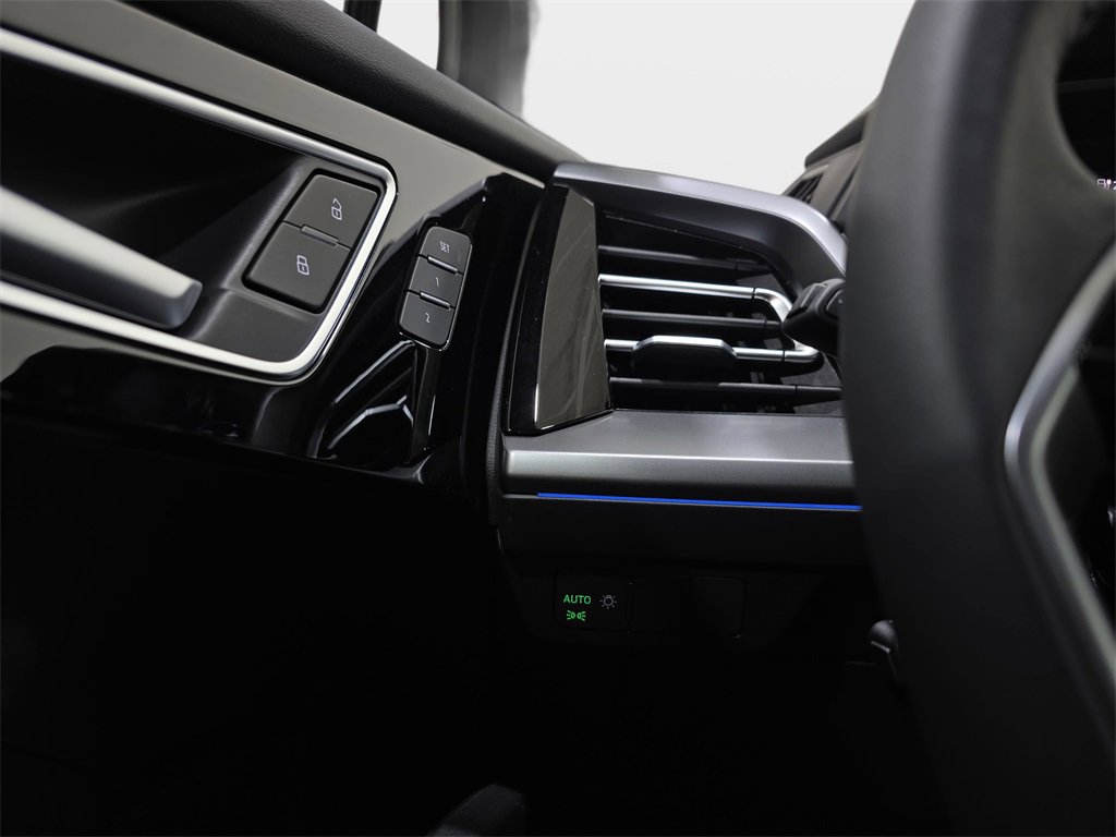New 2026 Audi Q4 e-tron Premium Plus image 25