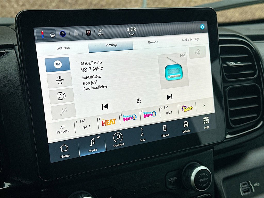 Used 2024 RAM ProMaster 3500 w/ Delivery Van Package image 16