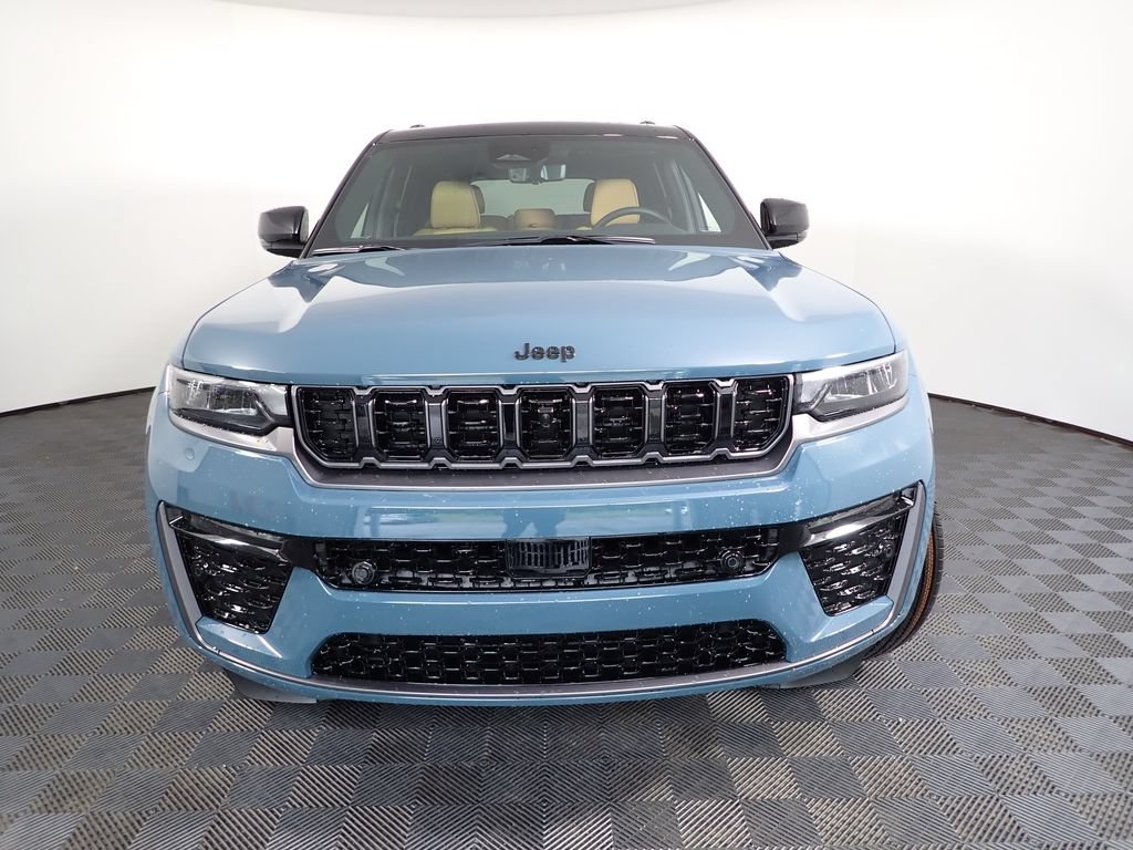 New 2026 Jeep Grand Cherokee Summit w/ Obsidian Package AWD/4WD image 13