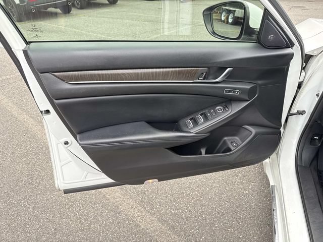 Used 2018 Honda Accord EX-L image 13