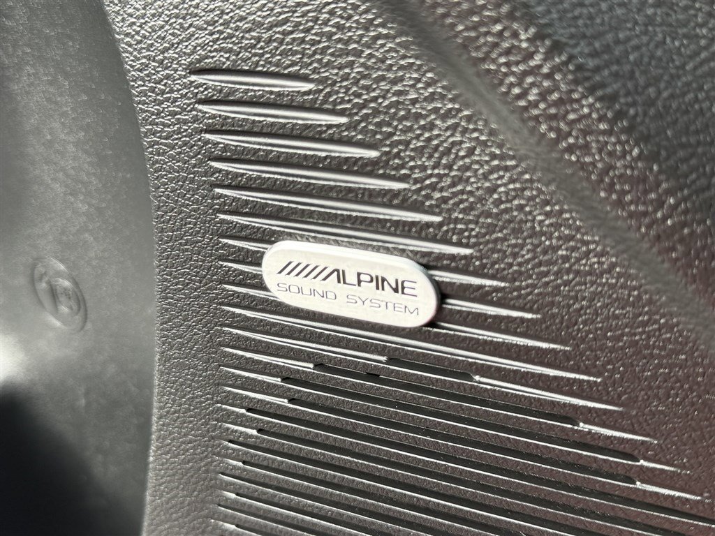 Used 2022 Dodge Challenger R/T w/ Plus Package image 36