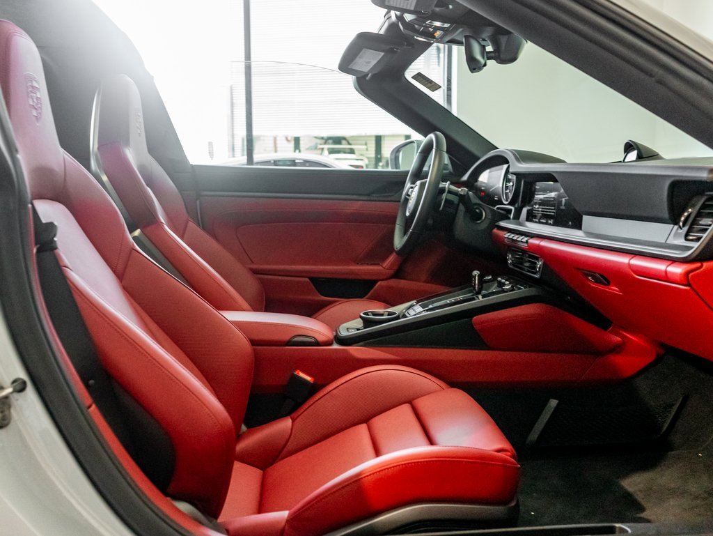 Certified 2024 Porsche 911 Targa 4 GTS image 31