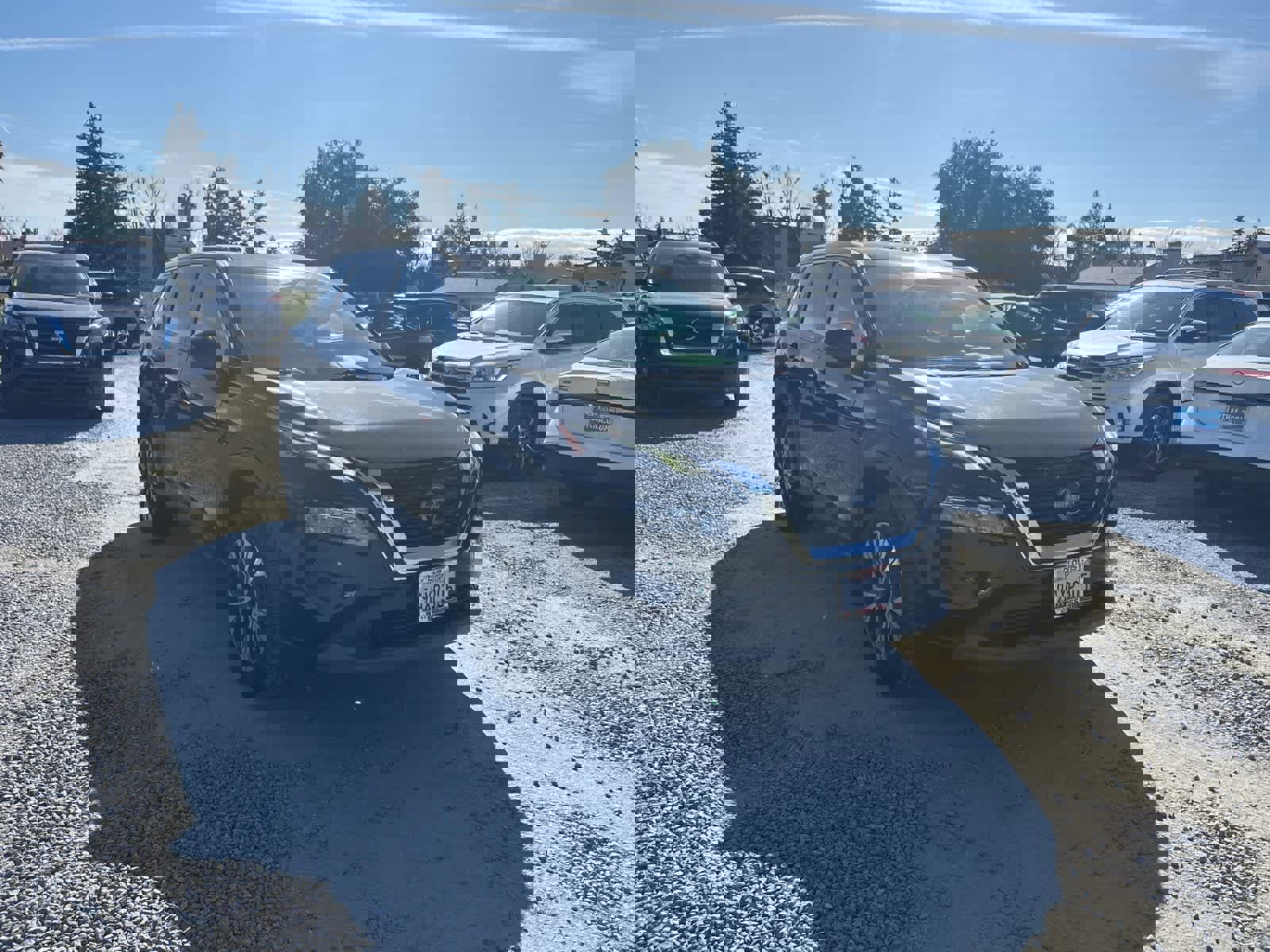 Used 2022 Nissan Rogue SV image 9