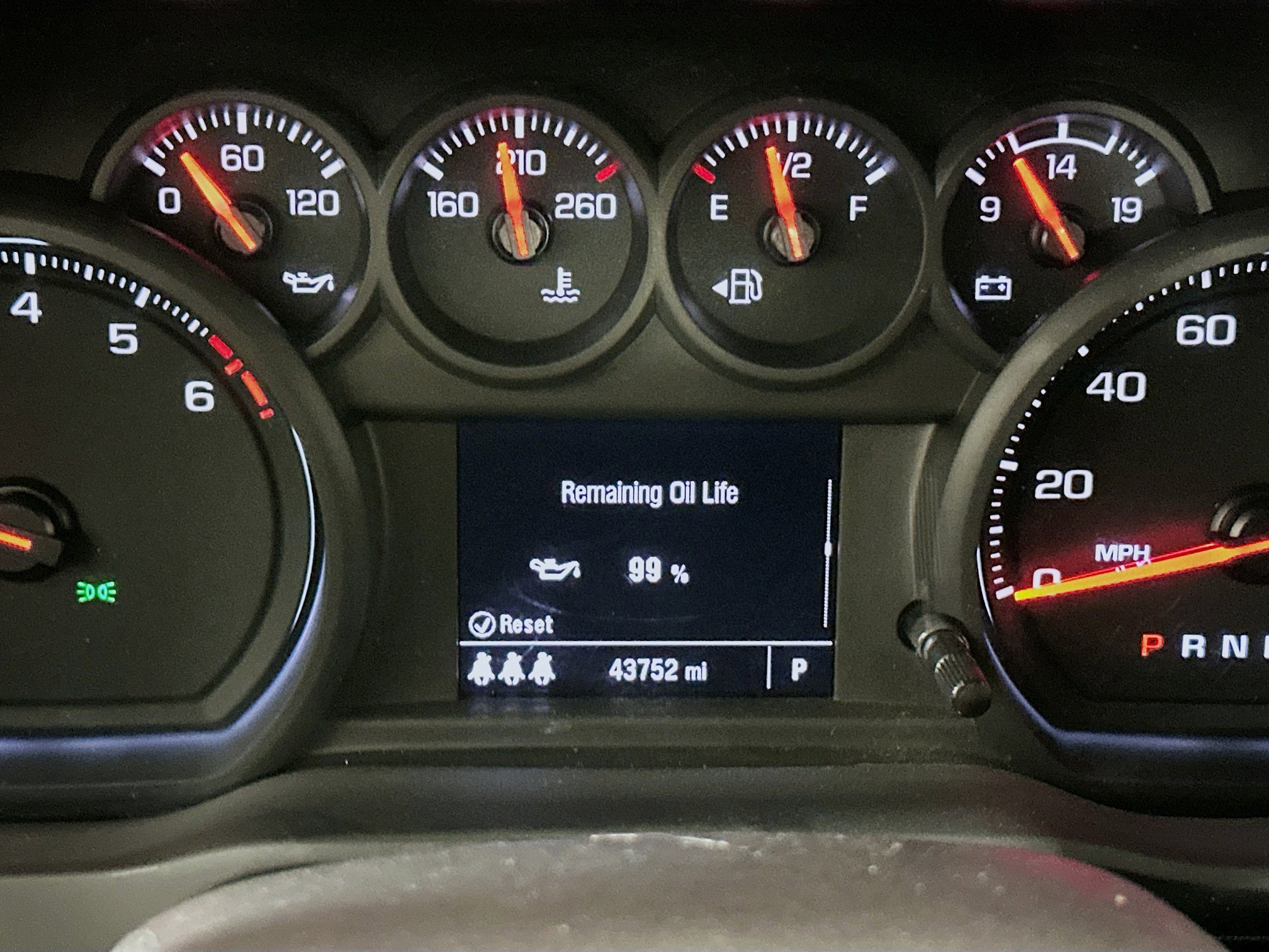 Used 2024 Chevrolet Silverado 1500 Custom image 18