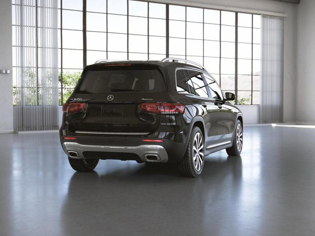 Certified 2022 Mercedes-Benz GLB 250 4MATIC image 24