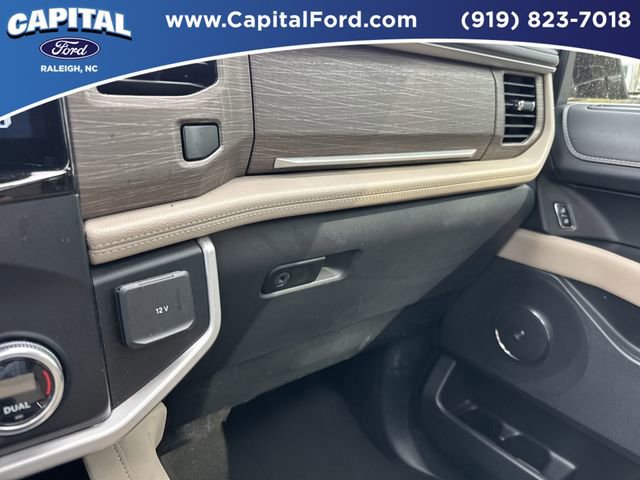 Certified 2024 Ford Expedition Limited image 30