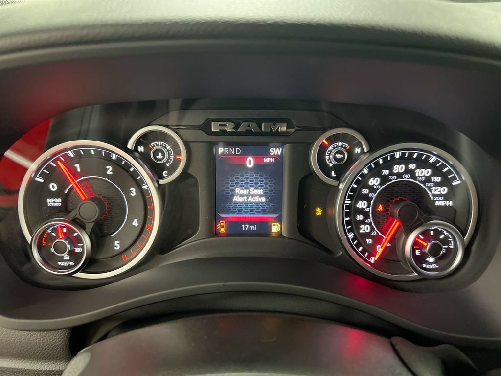 New 2026 RAM 2500 Big Horn AWD/4WD image 12