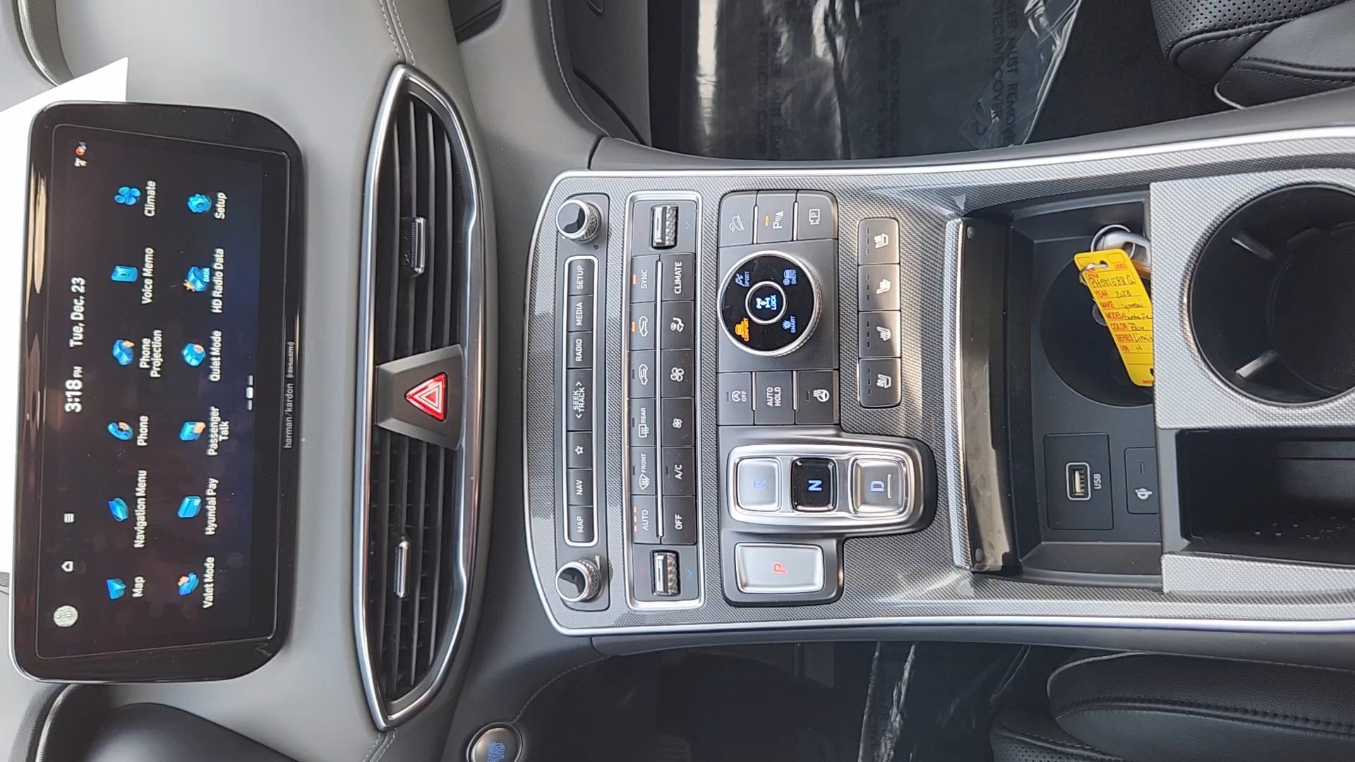 Used 2023 Hyundai Santa Fe Limited image 17