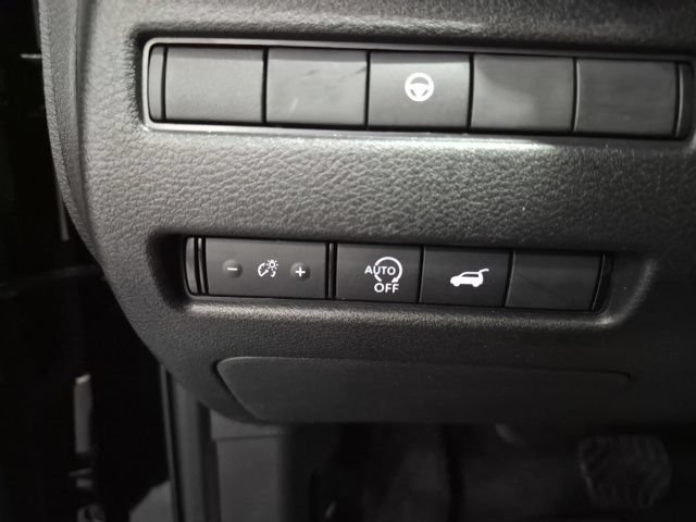 Certified 2023 Nissan Rogue SV w/ SV Premium B Package AWD/4WD image 12