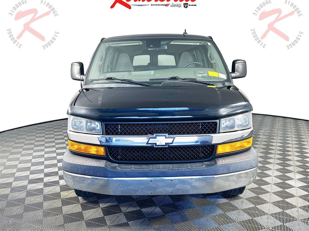 Used 2020 Chevrolet Express 3500 LT w/ LT Preferred Equipment Group image 2