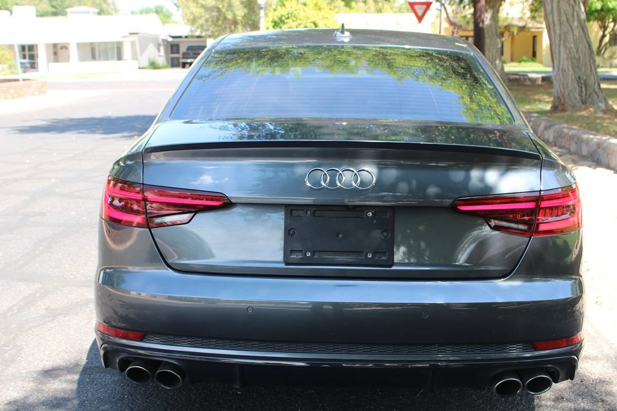 Used 2019 Audi S4 Premium Plus w/ Premium Plus Package AWD/4WD image 5