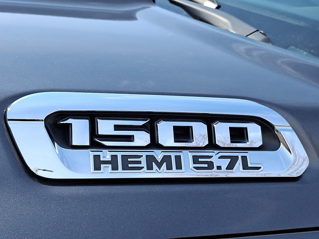 Used 2019 RAM 1500 Big Horn image 32