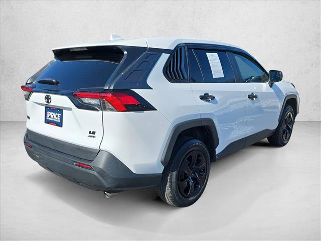 Used 2023 Toyota RAV4 LE image 5