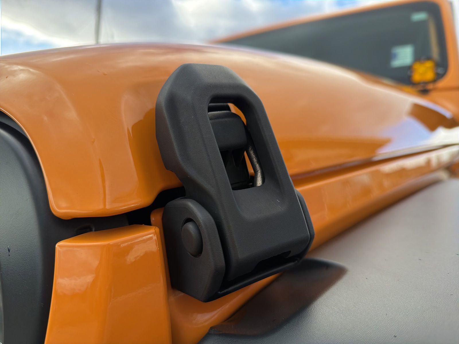 Used 2021 Jeep Wrangler Sport S image 8