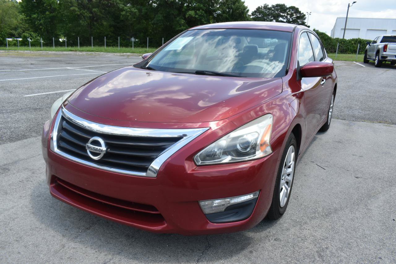Used 2014 Nissan Altima 2.5 FWD image 2