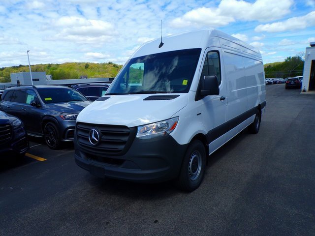 New 2024 Mercedes-Benz eSprinter 170 Cargo
