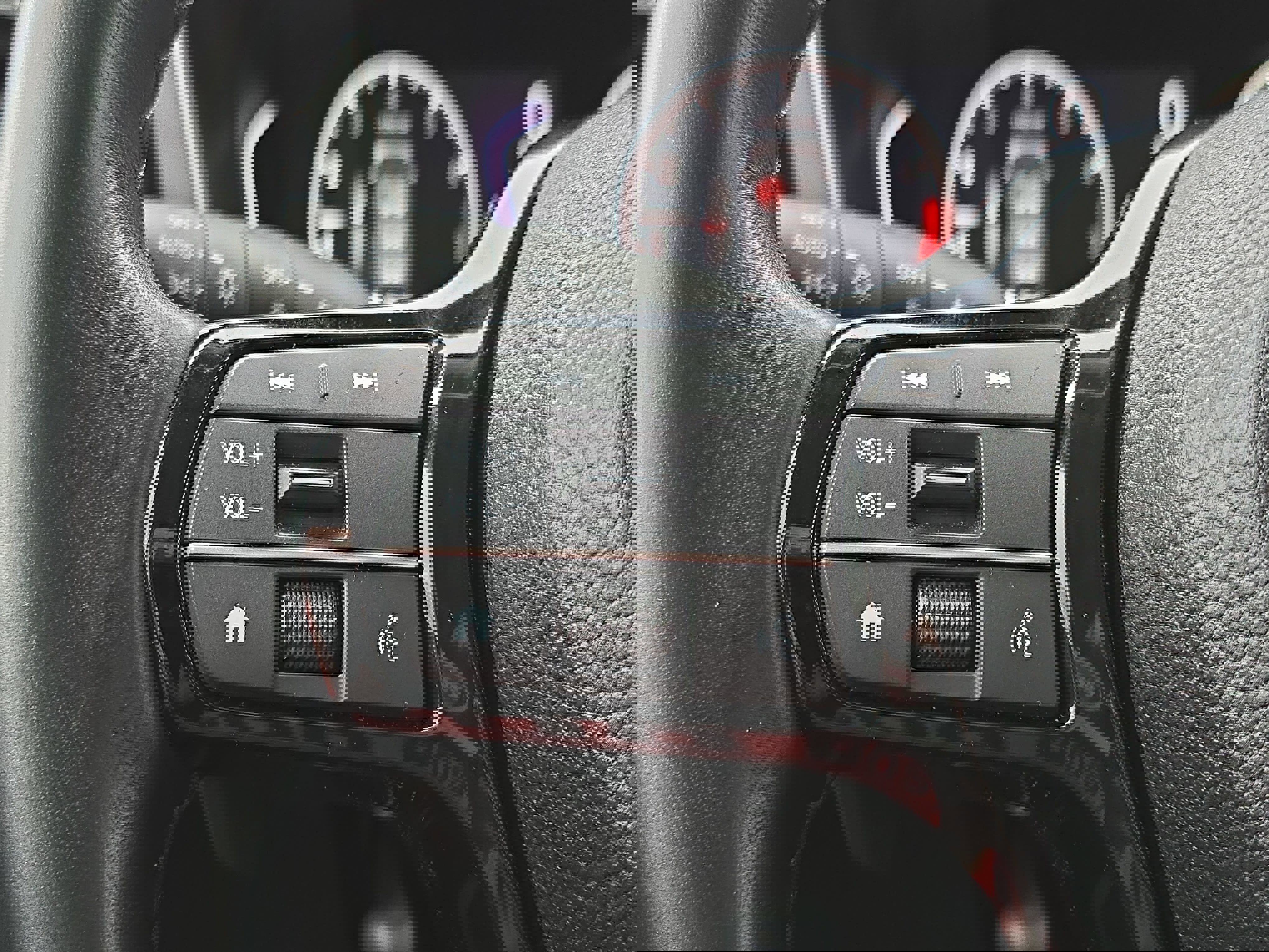 Used 2025 Honda Pilot Touring image 18