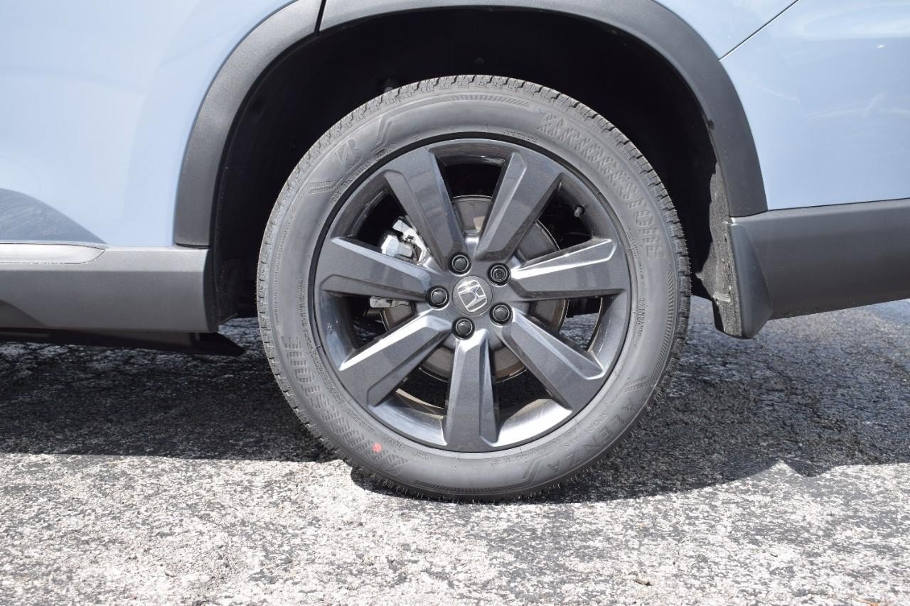 New 2026 Honda Pilot Sport image 9