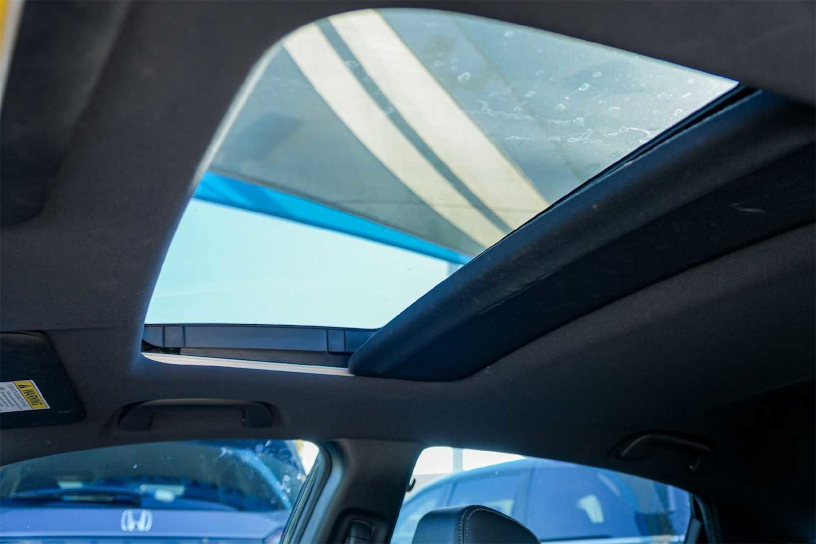 Used 2018 Honda Civic EX-L image 23