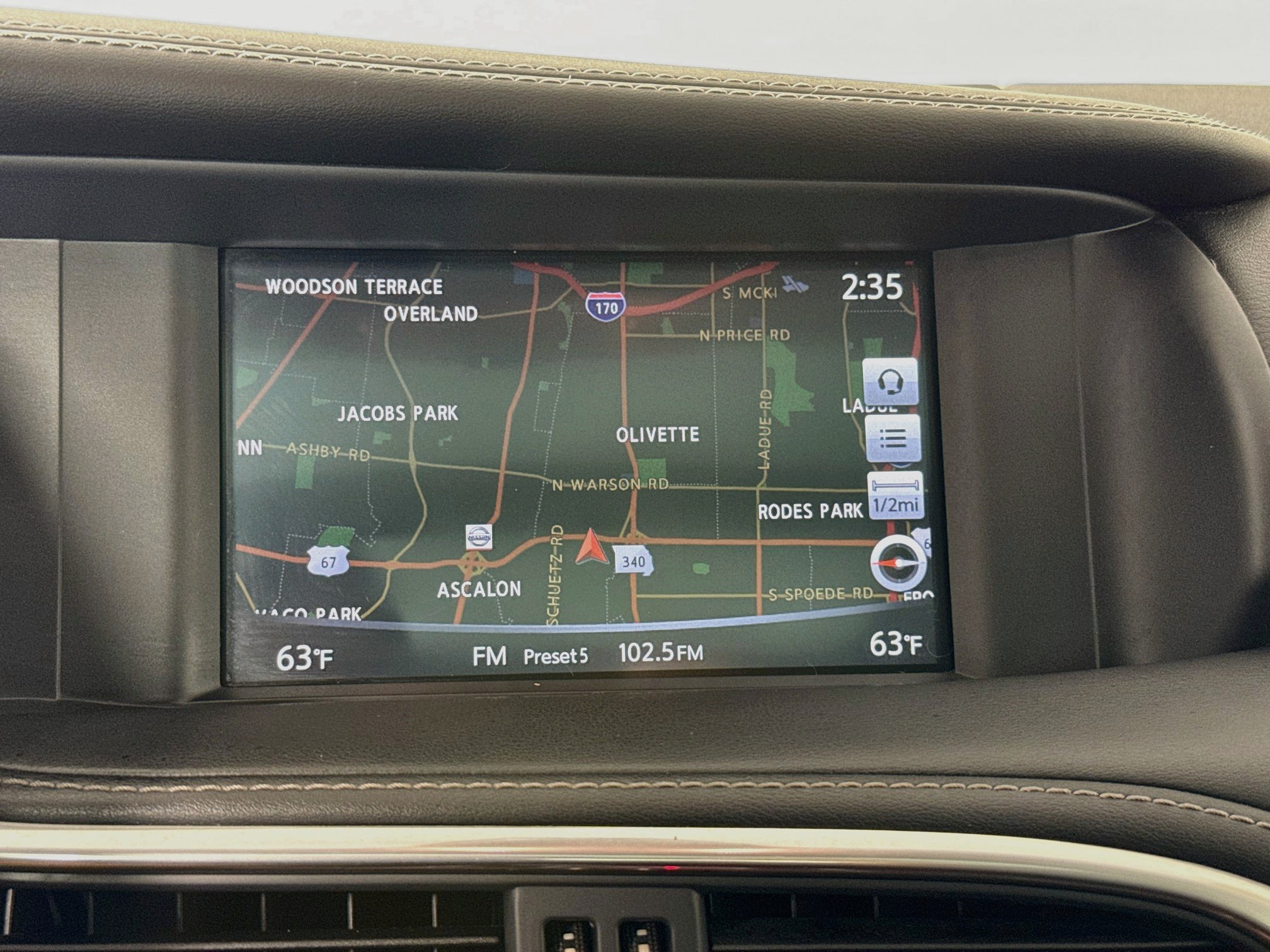 Used 2018 INFINITI QX30 AWD image 16