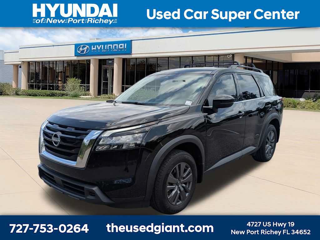 Used 2024 Nissan Pathfinder SV w/ Lighting Package (N92)