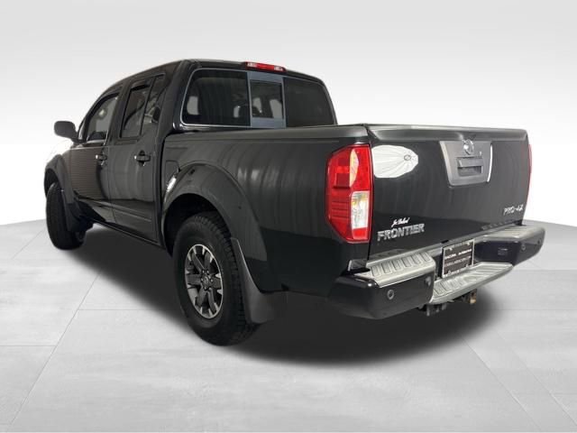 Used 2016 Nissan Frontier PRO-4X image 5