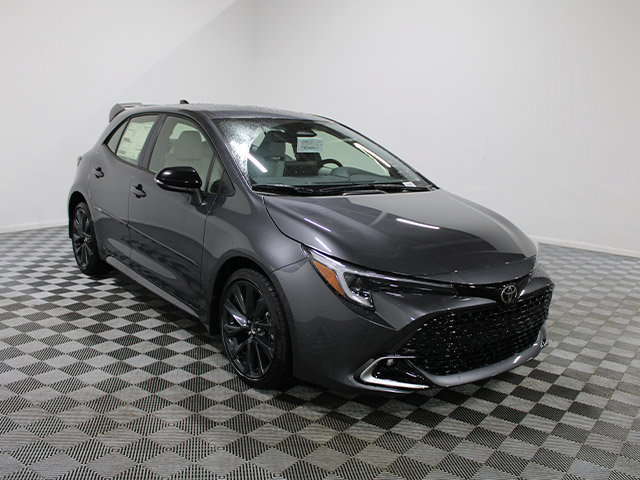New 2027 Toyota Corolla XSE FWD image 3