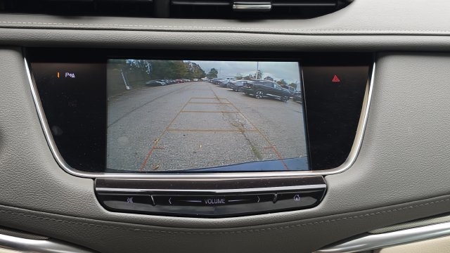Used 2019 Cadillac XT5 Luxury AWD/4WD image 16