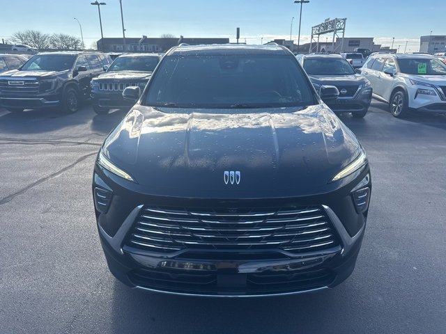 Used 2025 Buick Enclave Preferred image 10