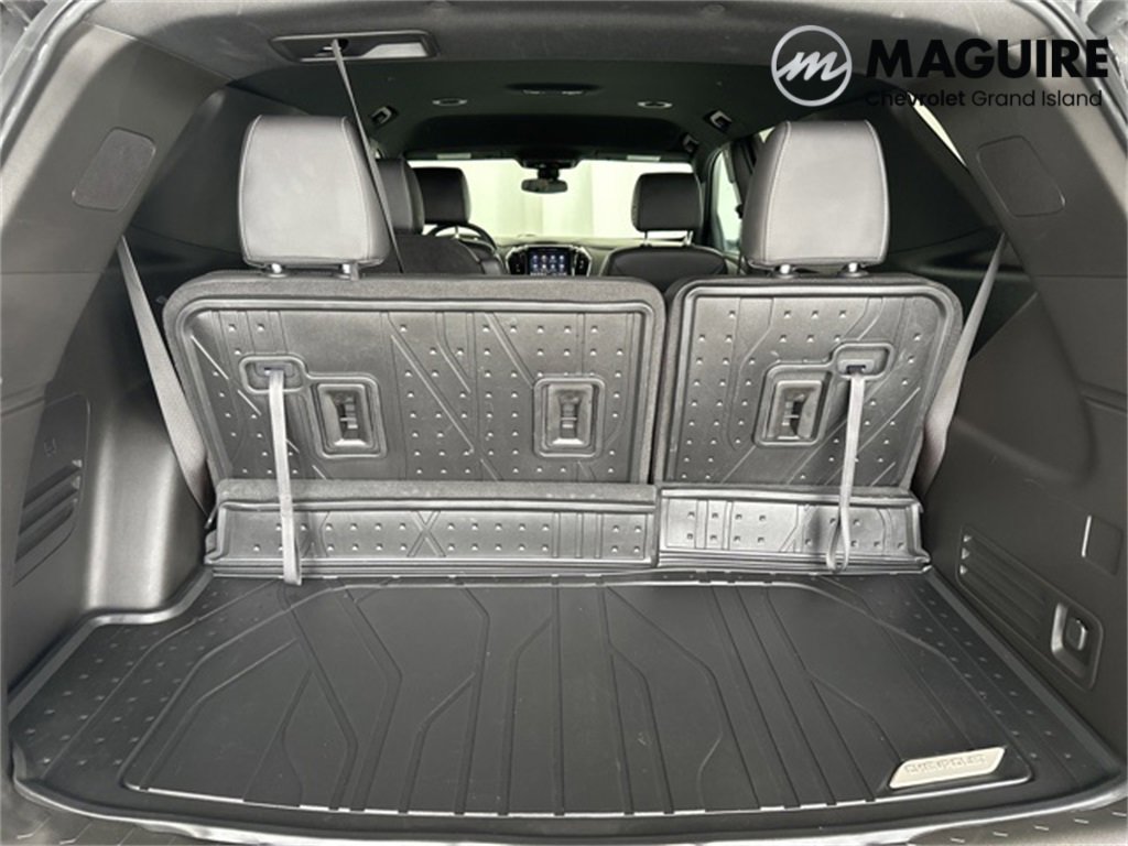 Used 2023 Chevrolet Traverse LT w/ LPO, Floor Liner Package image 21