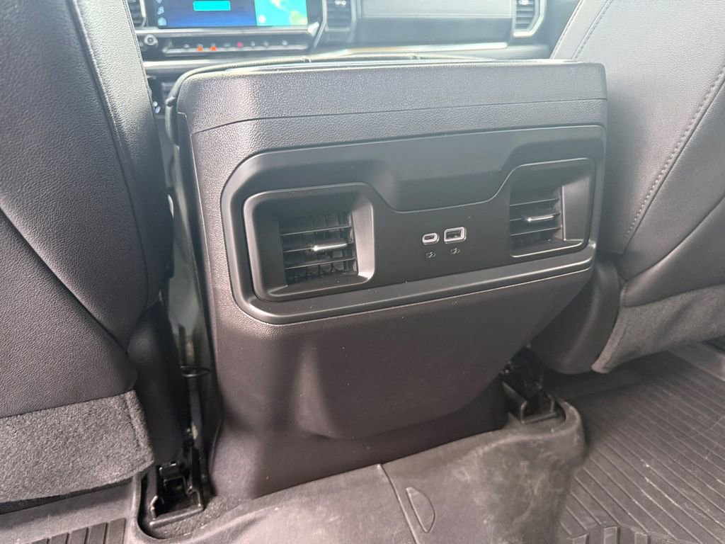 Used 2024 Chevrolet Silverado 1500 LT Trail Boss w/ LT Trail Boss Premium Package image 17