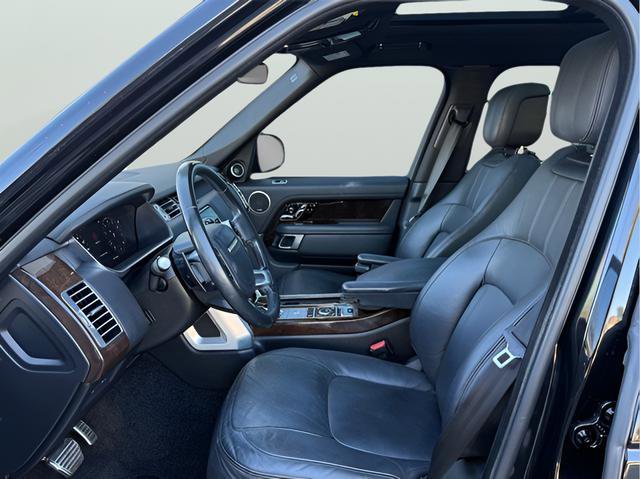 Used 2022 Land Rover Range Rover P525 Westminster Edition image 18