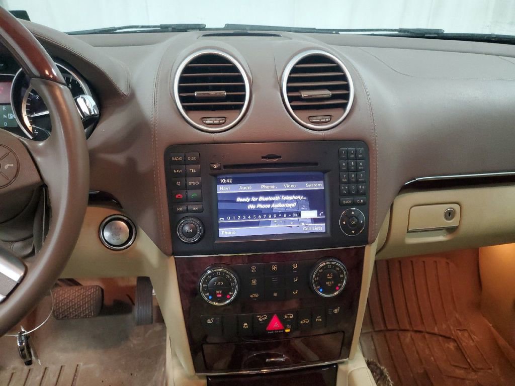 Used 2012 Mercedes-Benz GL 450 4MATIC image 11