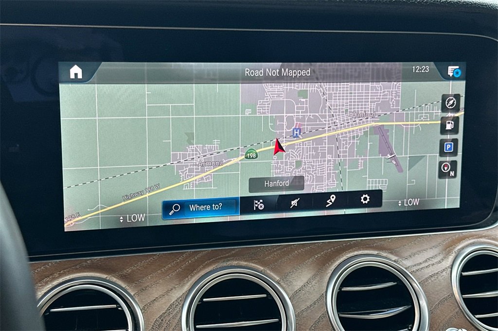 Used 2021 Mercedes-Benz E 350 Sedan image 21