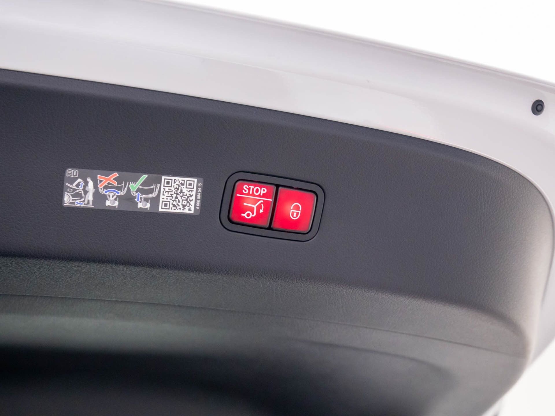 New 2026 Mercedes-Benz GLC 43 AMG 4MATIC Coupe image 31