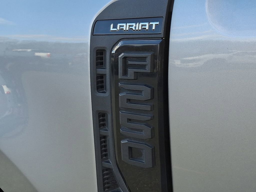 Used 2023 Ford F250 Lariat w/ Sport Appearance Package image 33