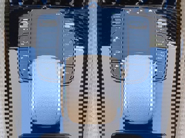 Used 2024 Mercedes-Benz GLE 350 4MATIC image 19