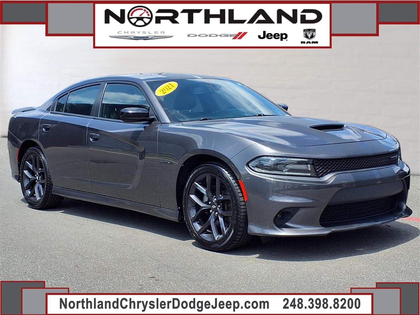 Used 2021 Dodge Charger R/T w/ Plus Group RWD image 1