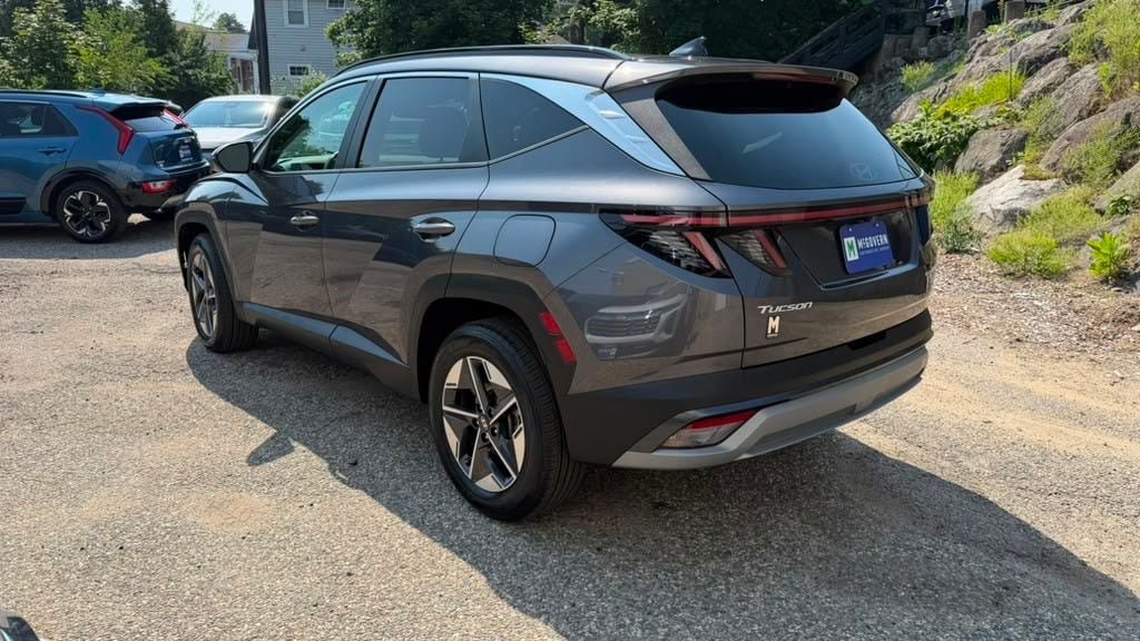 Certified 2025 Hyundai Tucson SEL AWD/4WD image 4