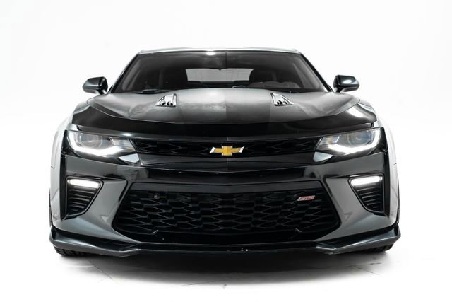 Used 2018 Chevrolet Camaro SS image 7